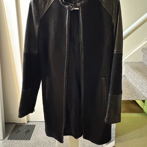 Danier Black Jacket - Picture 4 of 4
